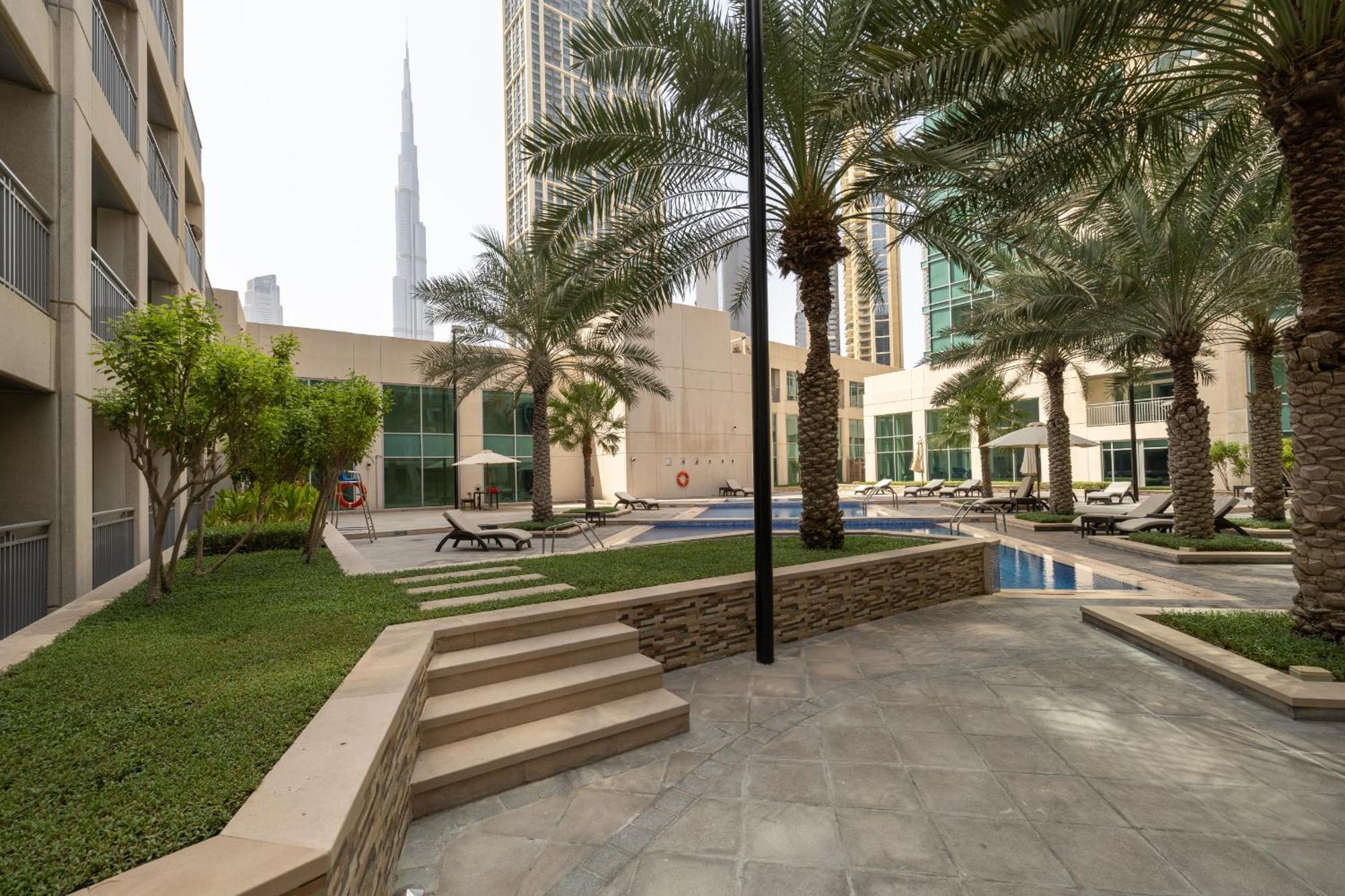 Upgraded Apartment With Stunning Burj Khalifa View Dubái Exterior foto