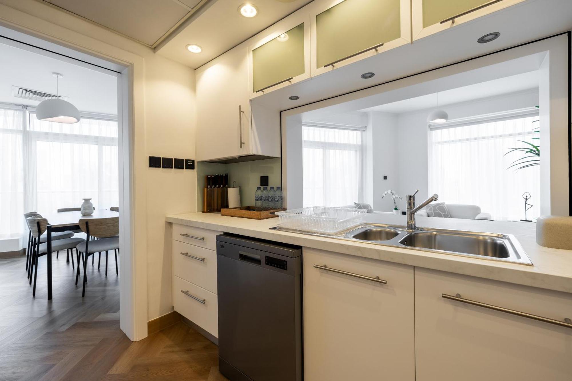 Upgraded Apartment With Stunning Burj Khalifa View Dubái Exterior foto